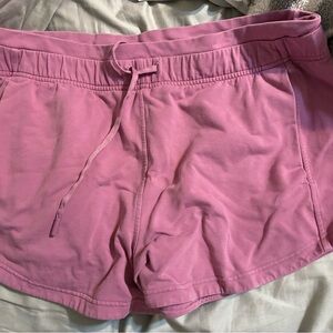 Lululemon inner glow high rise shorts